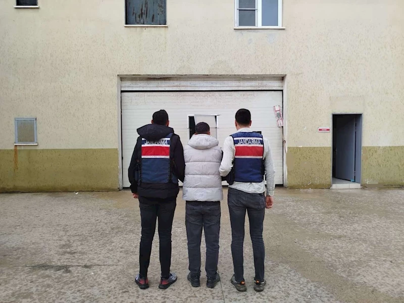 Kesinleşmiş 12 yıl cezayla aranan uyuşturucu taciri yakalandı
