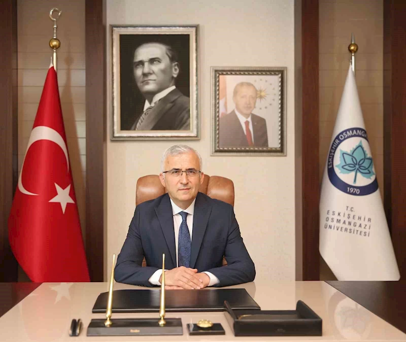 ESOGÜ Rektörü Kamil Çolak; 