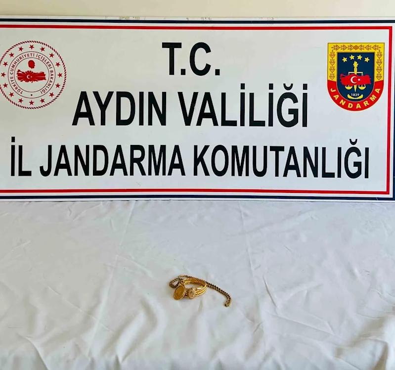 Nişanda takılan altınları alıp kaçtı, jandarma yakalayıp teslim etti
