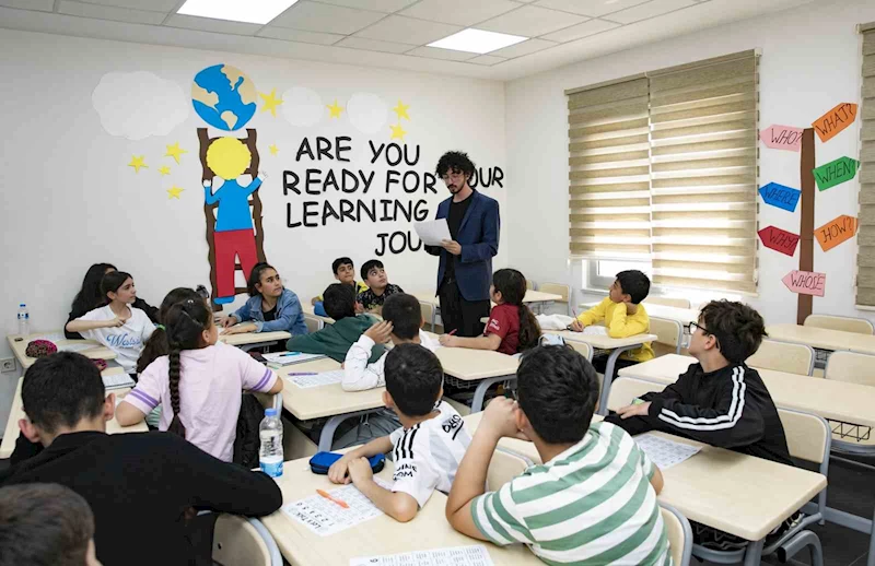 İngilizce konuşma kulübü ’Hello Mersin’ yaygınlaşıyor
