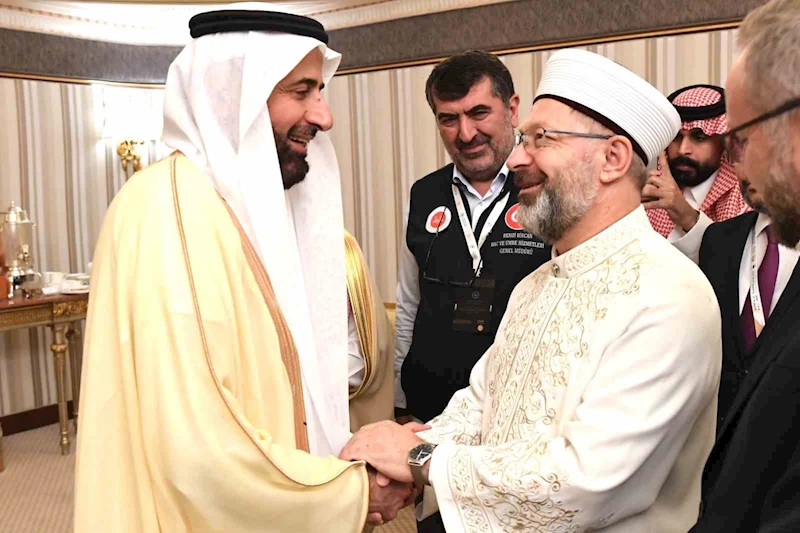 Diyanet İşleri Başkanı Erbaş, Cidde’de 