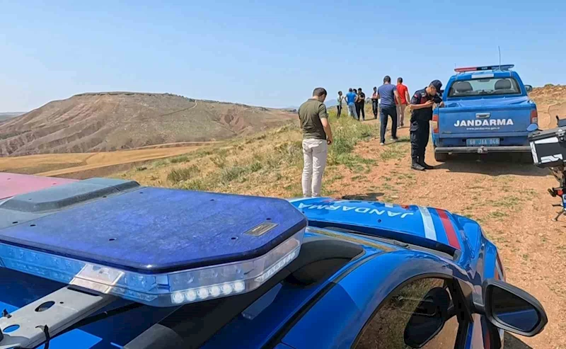 Kayıp genç dağda ağır yaralı bulundu
