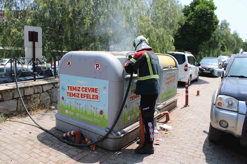 Çöp konteyneri yangını araçlara sıçramadan söndürüldü
