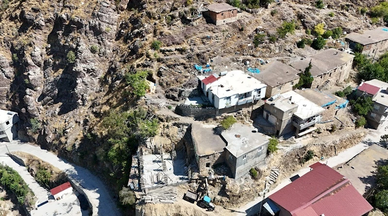 Uludere halkının yıllar süren kaya düşme korkusu sona eriyor
