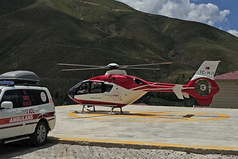 54 yaşındaki hasta için helikopter ambulans havalandı
