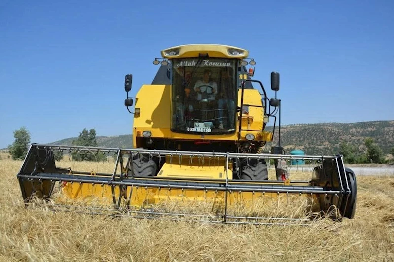 Selendi’de 2025 yılı biçer-döver ücretleri belli oldu
