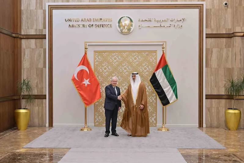 Milli Savunma Bakanı Güler, BAE Savunma İşlerinden Sorumlu Devlet Bakanı Al Mazrouei ile görüştü
