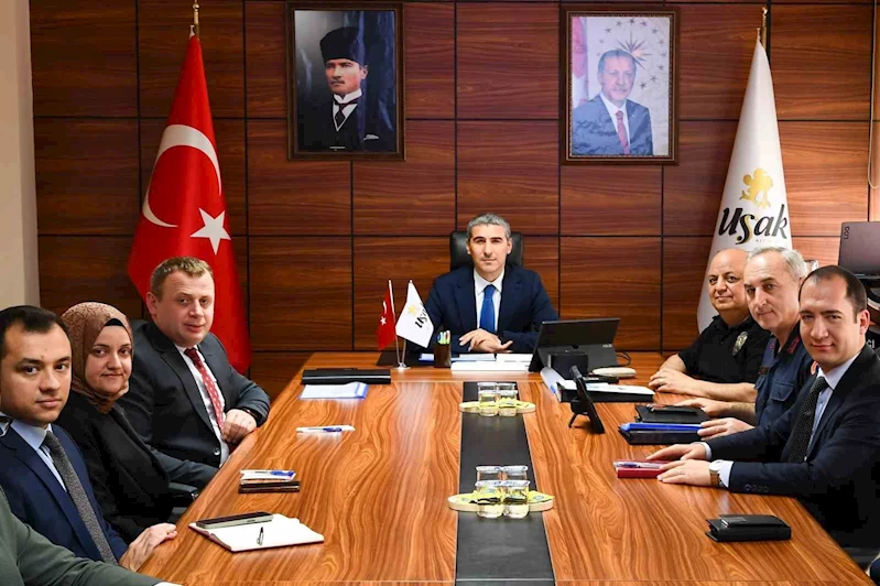 Uşak İl Güvenlik ve Asayiş Koordinasyon Toplantısı gerçekleştirildi
