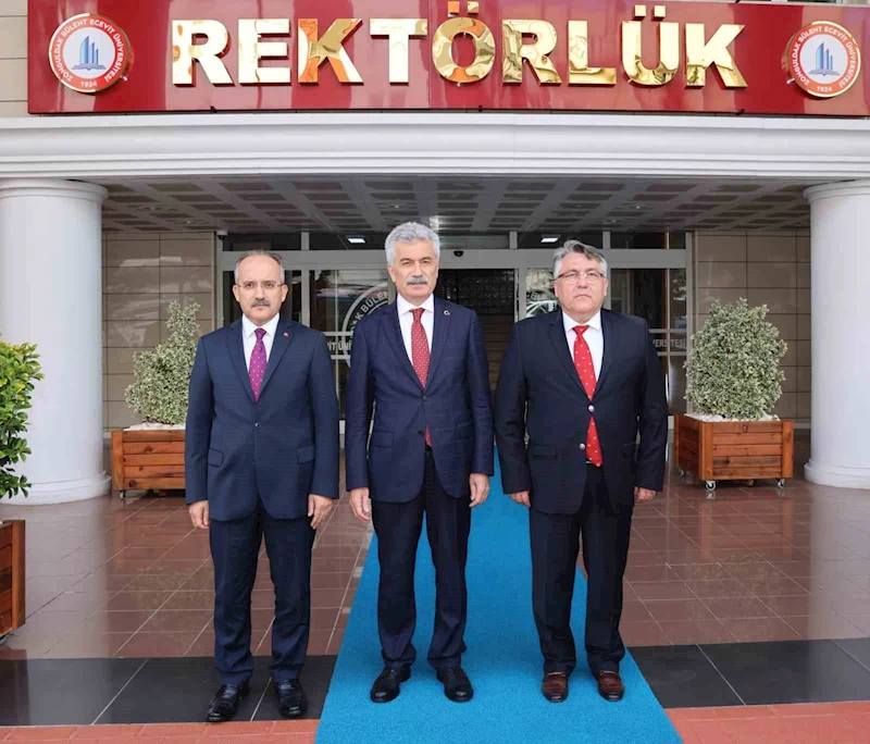 Danıştay Başkanı Yiğit’ten Rektör Özölçer’e ziyaret

