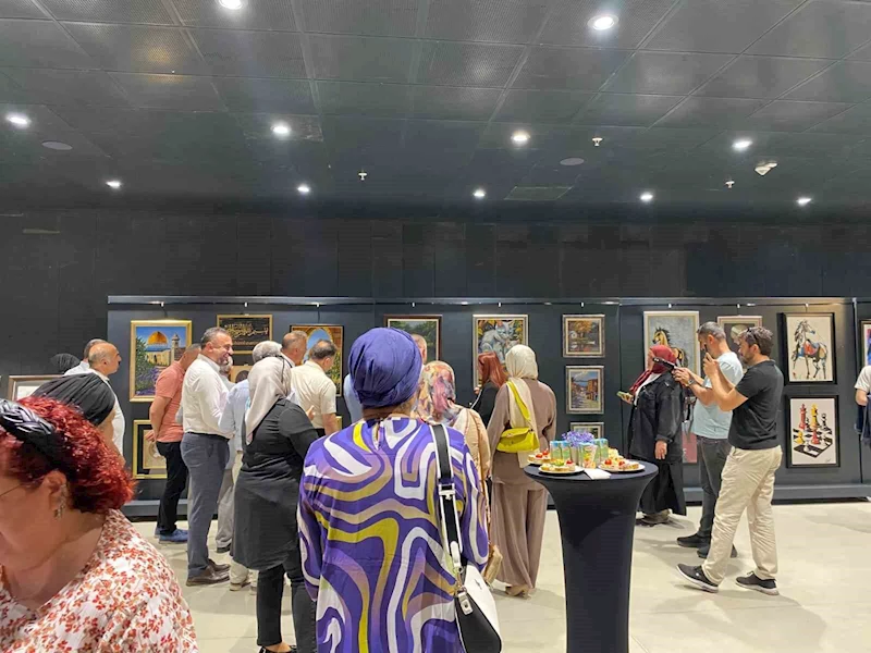 Sanat, kutsal mekânlarla buluştu: Öğrenci ve öğretmenlerden anlamlı sergi

