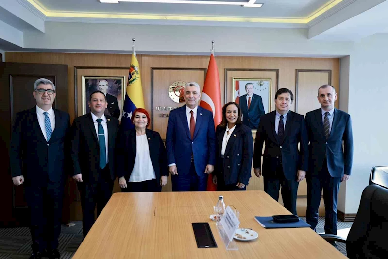 Ticaret Bakanı Bolat, Venezuela Ticaret Bakanı Calderon ve Turizm Bakanı Hernndez ile bir araya geldi
