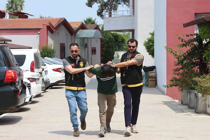 Gençleri sopayla dövdüğü iddia edilen şüpheli serbest kaldı
