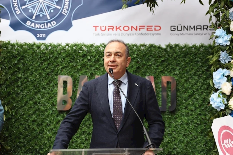 Balıkesirspor’da Başkan Abdullah Bekki ile devam kararı
