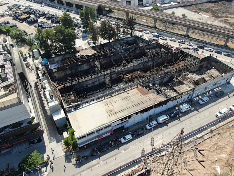 Yangındaki büyük hasar gün aydınlanınca ortaya çıktı
