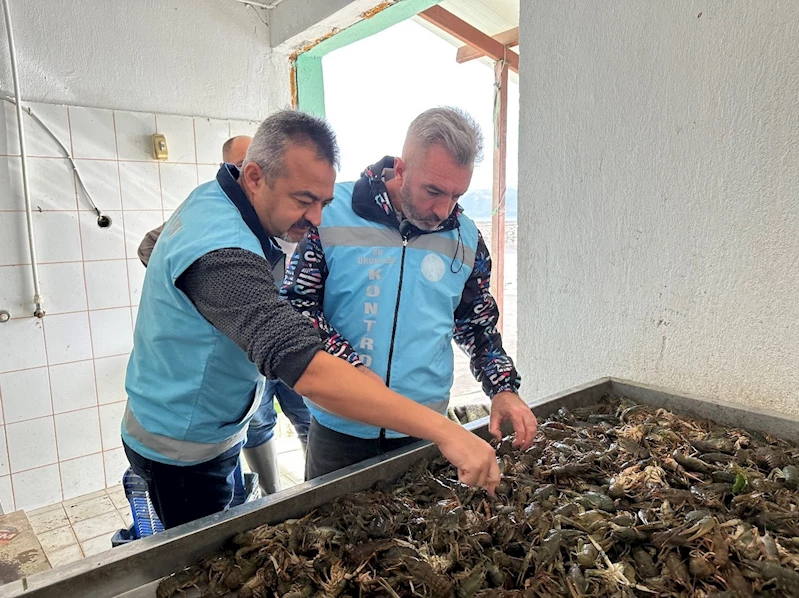 Isparta’da su ürünleri av yasağı bugün itibarıyla sona erdi
