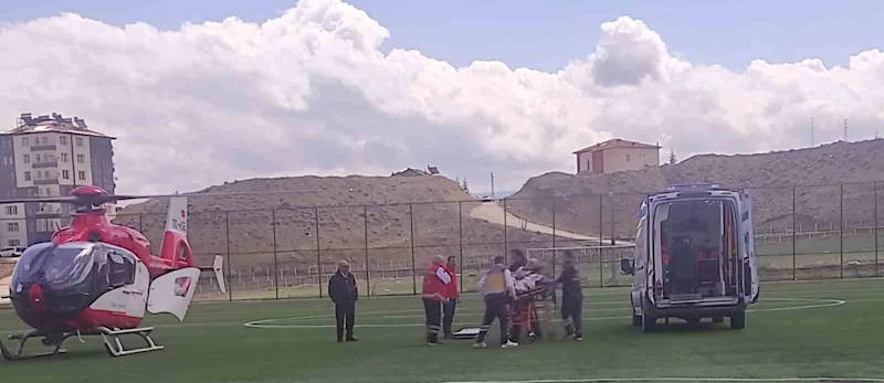 Ambulans helikopter Malatya’da 2 hasta için havalandı
