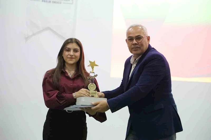 Aşık Seyrânî için ulusal düzeyde şiir yazma yarışması düzenlendi
