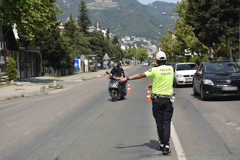 Ordu’da bir haftada 16 binden fazla araç ve sürücüsü denetlendi
