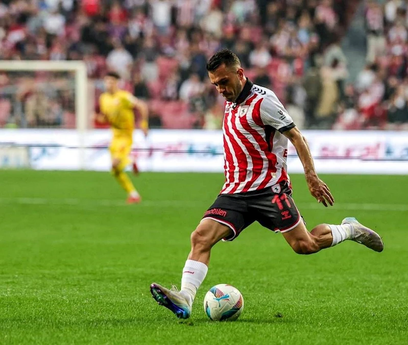 Emre Kılınç: 