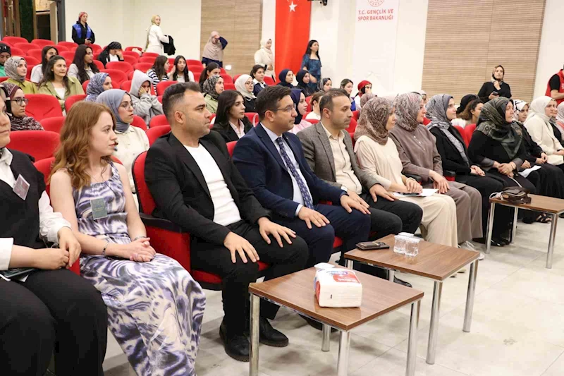 Muş’taki öğrenci yurtlarında mezuniyet coşkusu
