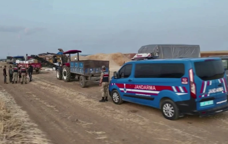 Gaziantep’te jandarmadan anız yangınlarına karşı dron ile denetim
