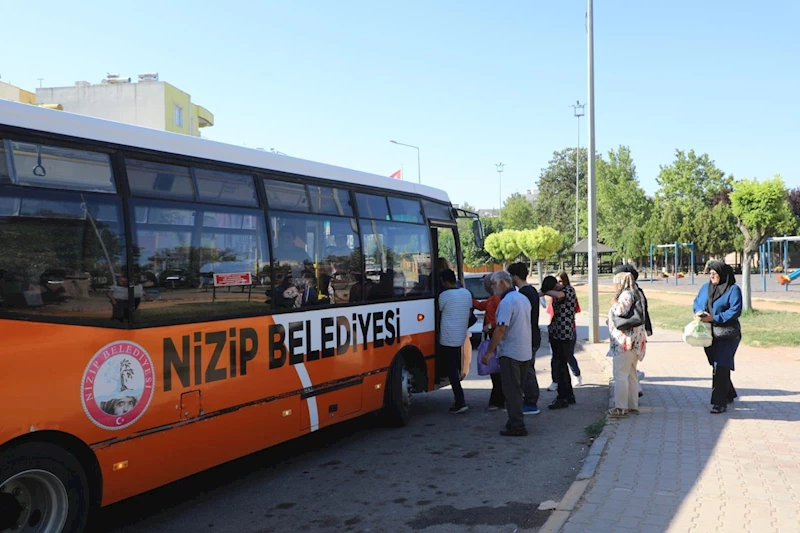 Nizip Belediyesi’nden YKS adaylarına ulaşım desteği
