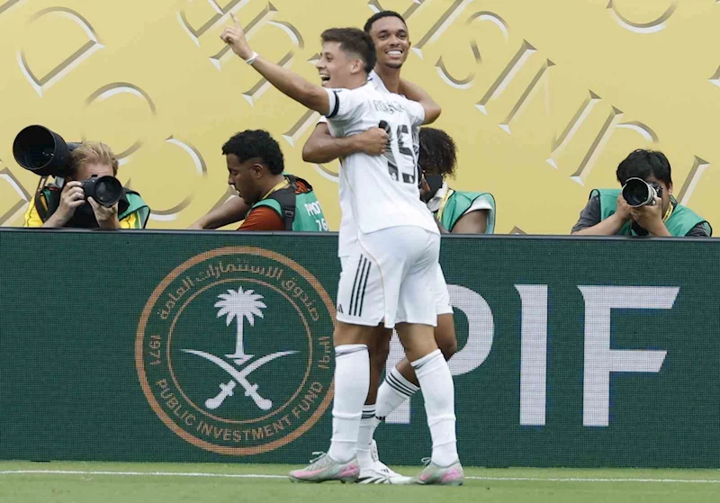 FIFA Kulüpler Dünya Kupası: Real Madrid: 3 - Pachuca: 1
