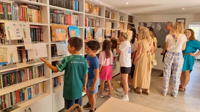 Hikayeler ve resimlerle Bodrum Tarihi sergisi açıldı
