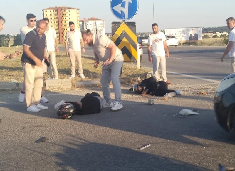 Tekirdağ’da motosiklet ile otomobil çarpıştı: 2 ağır yaralı
