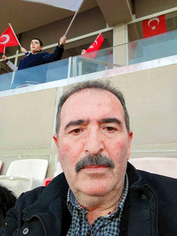 İş makinesinin altında kalan operatör hayatını kaybetti
