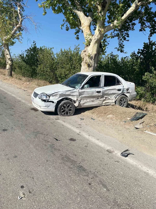 Kırıkhan’da trafik kazası:  4 yaralı
