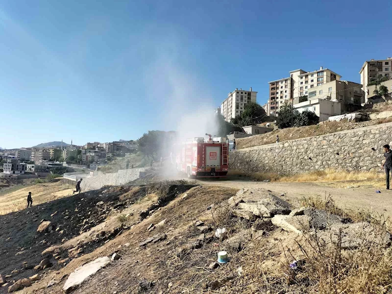 Menemen yapmak isteyen çocuklar yangına neden oldu
