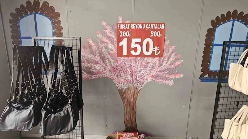 Sanata ticari gölge: Duvar resimleri fırsat reyonuna kurban gitti
