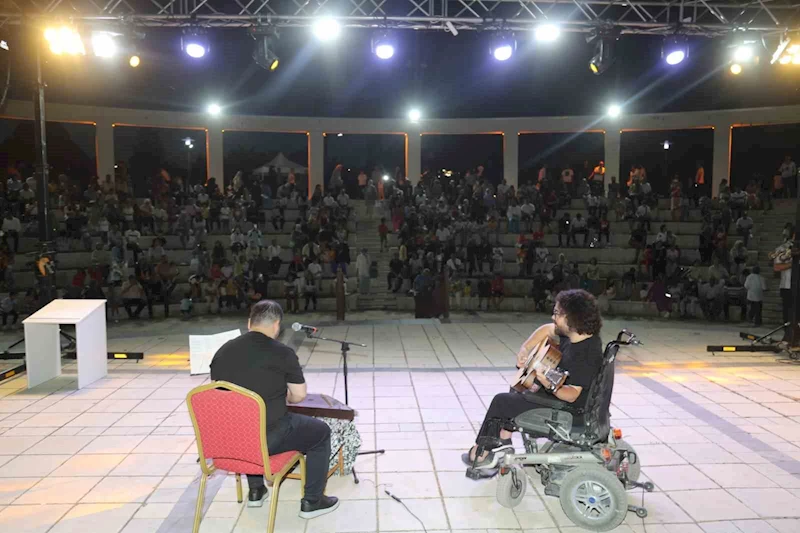 Elazığ Belediyesi tiyatro şenliği yoğun ilgi gördü
