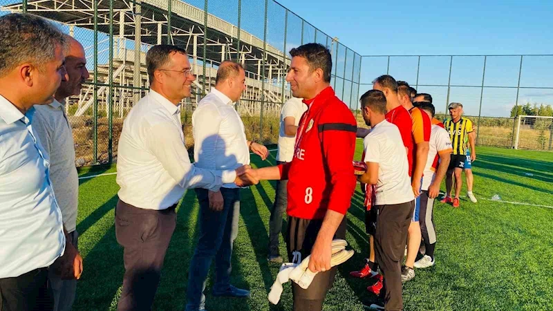 Samsat’ta kurumlar arası futbol turnuvası düzenlendi
