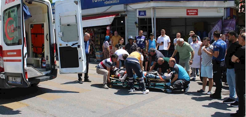 Refüje çarpıp savrulan motosiklet sürücüsü yaralandı
