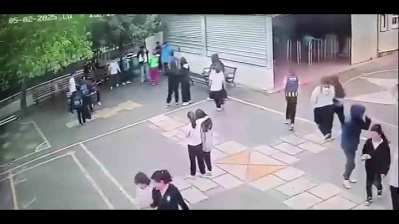 Ataşehir’de camına taş atılmasına sinirlenen kadın, okulun bahçesindeki çocuğa saldırdı
