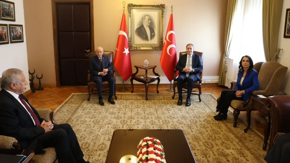 DEM Parti