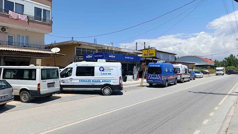 Manavgat’ta evinde ölü bulundu
