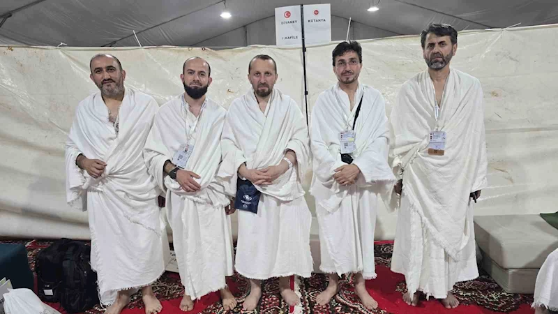 Kütahyalı hacı adayları Arafat’ta vakfeye durdu
