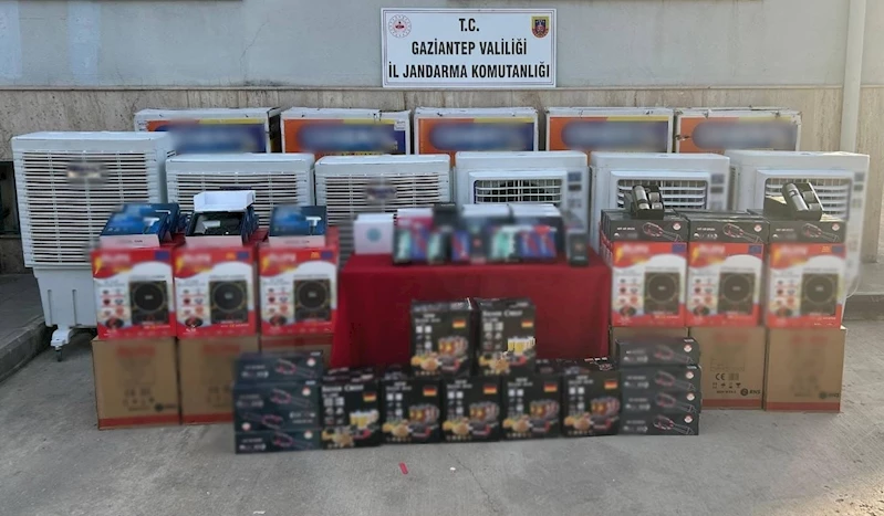 Gaziantep’te kaçakçılık ve uyuşturucu operasyonları: 12 tutuklama
