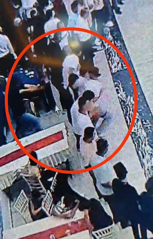 Düğün salonundaki saldırı güvenlik kameralarına yansıdı
