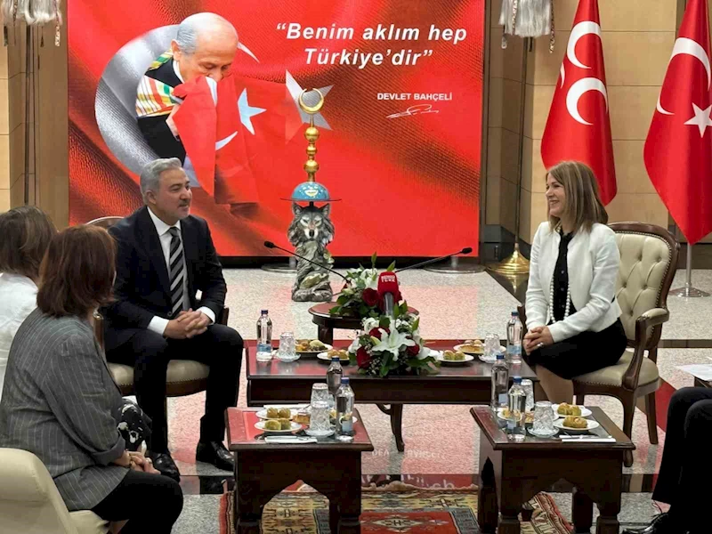 MHP ve DEM Parti bayramlaştı
