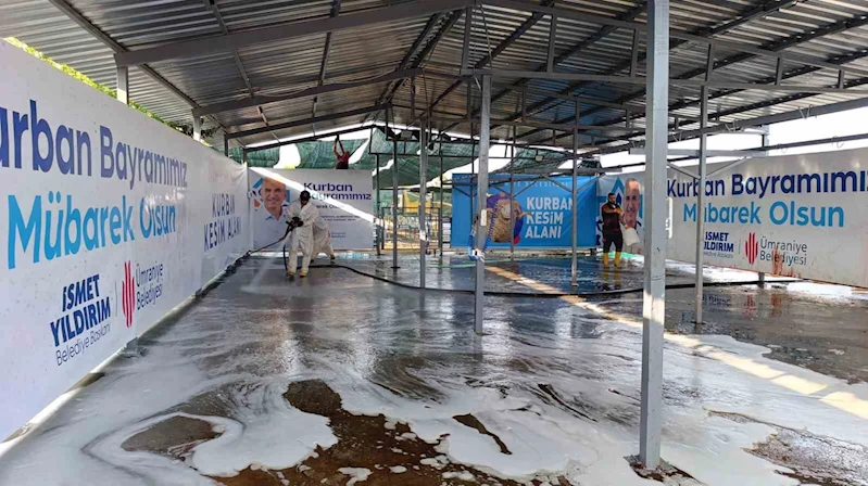 Ümraniye’de kurban temizliği ve dezenfeksiyon çalışmaları başladı
