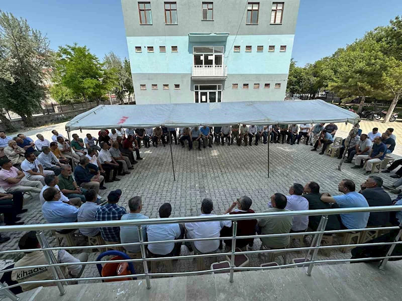 Karapınar İmam Hatip mezunları geleneksel buluşmada bir araya geldi
