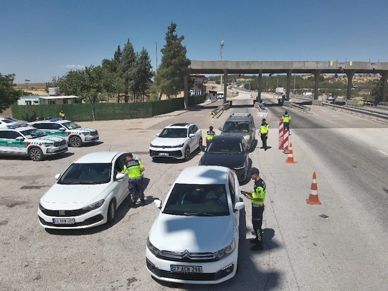 Gaziantep’te 215 araca 356 bin TL ceza
