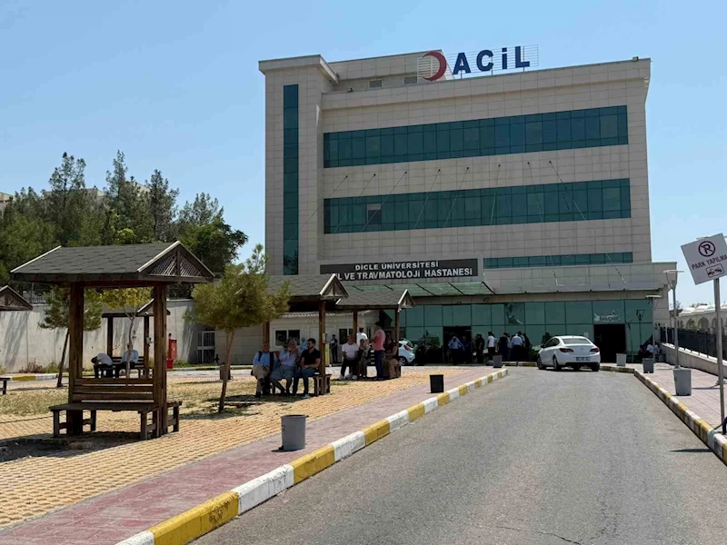 Tarım işçilerini taşıyan minibüs şarampole yuvarlandı: 18 yaralı
