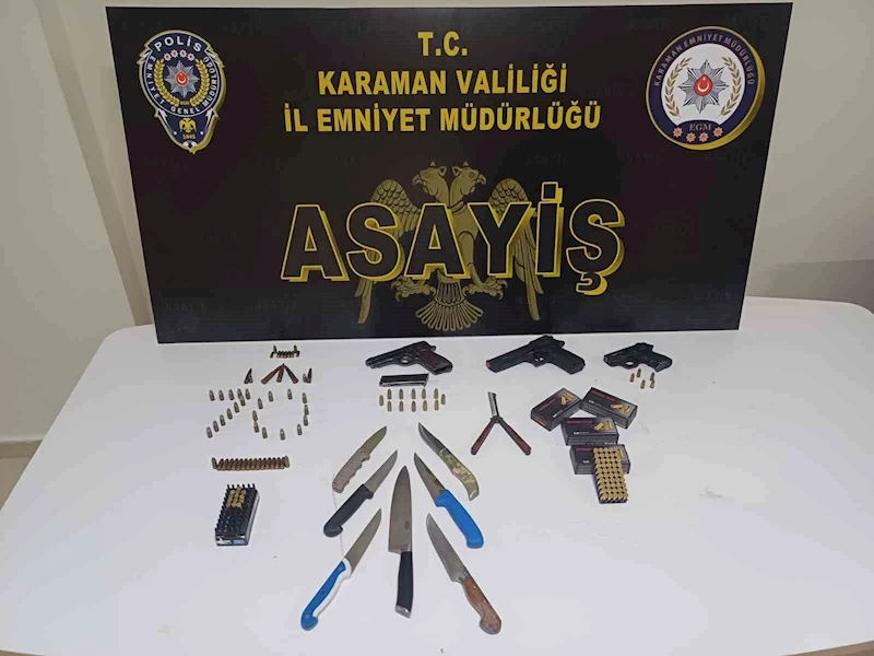 Karaman’da 9 ruhsatsız silah ele geçirilirken, 10 kişi tutuklandı
