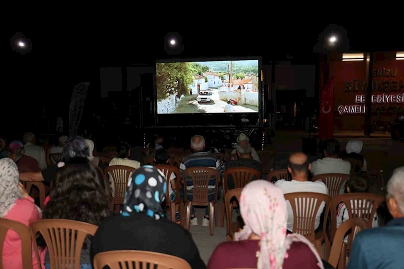 Çameli’nde sinema ve türkü dolu yaz akşamı
