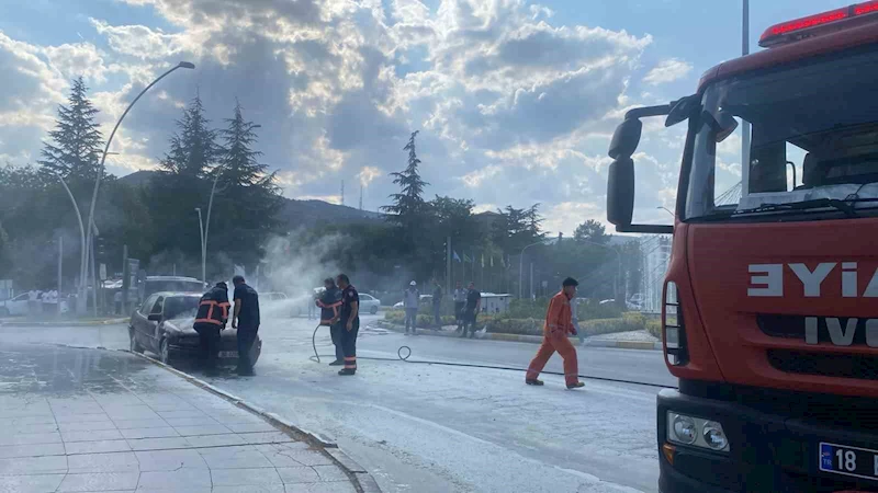 Kastamonu’da seyir halindeki otomobil yandı
